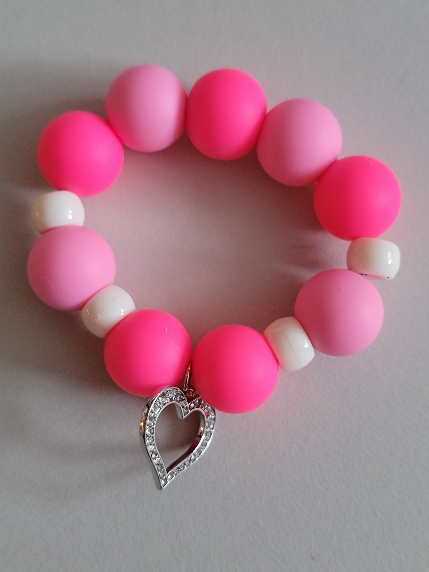 Blushing Heart Beaded Tumbler Charm