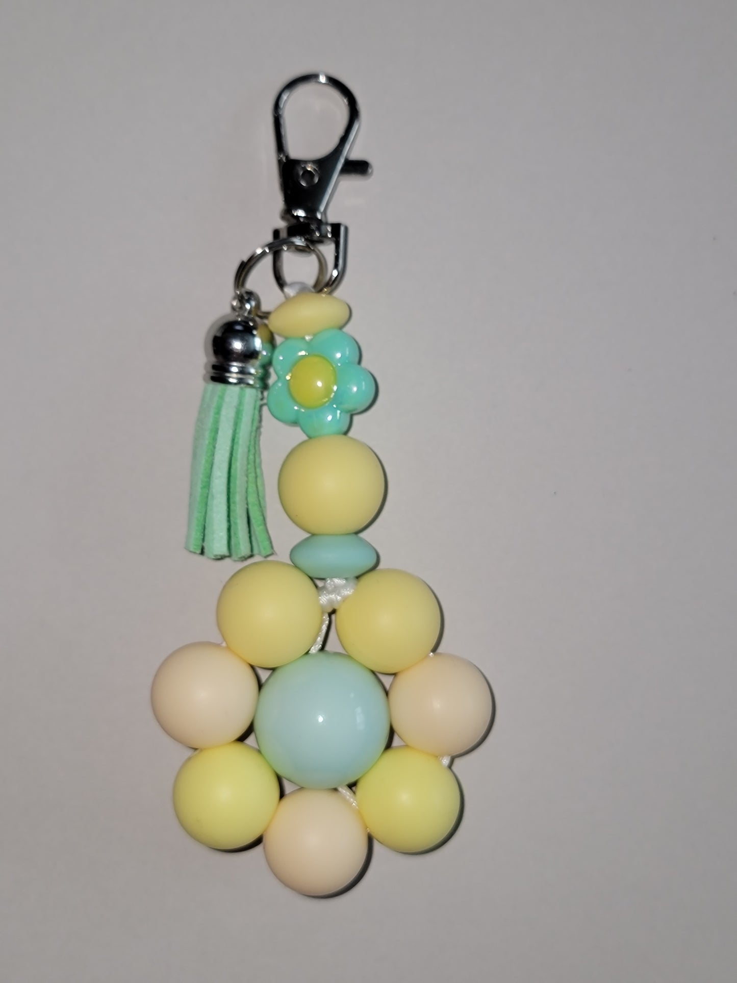 Flower Power Beaded Zipper Pull